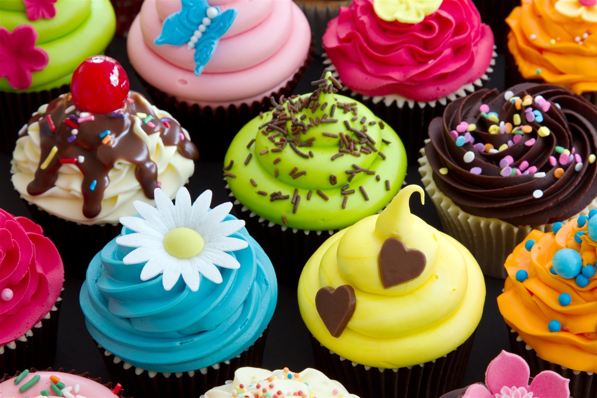 CakeParty - Torta Artigianale, Toppers Artigianale, Stampa Alimentare Artigianale, Muffins Artigianali, Biscotti Artigianali, Torta Personalizzata, Toppers Personalizzato